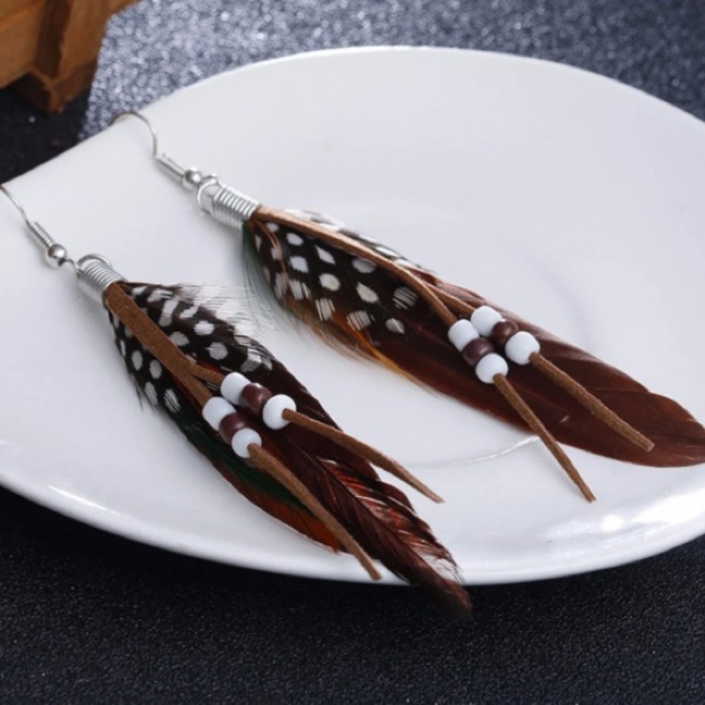 NEW Boho Feather festival dangle Earrings - Boutique - Picture 5 of 5
